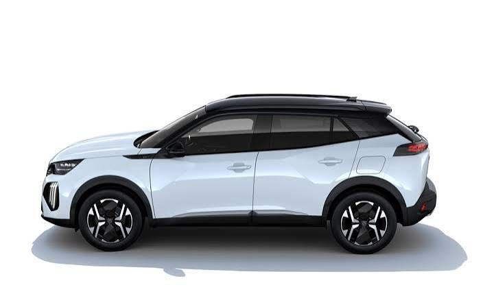 Peugeot 2008 automático SUV de alquiler en Menorca